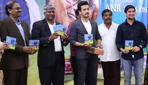 akhil movie audio fuction in us,akhil,sudhakar reddy,nithin  అమెరికాలో అఖిల్ జోరు!